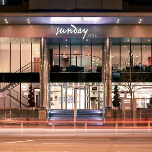 4* Hotel Holland House By Sunday